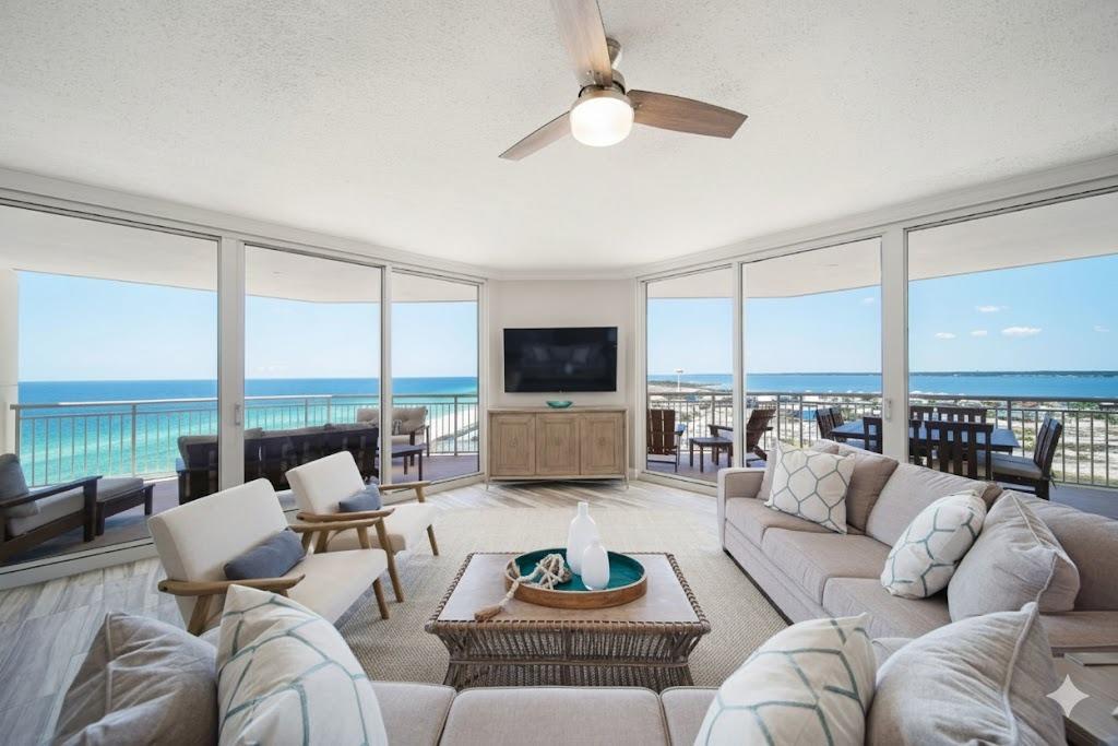 Living room view of Beach